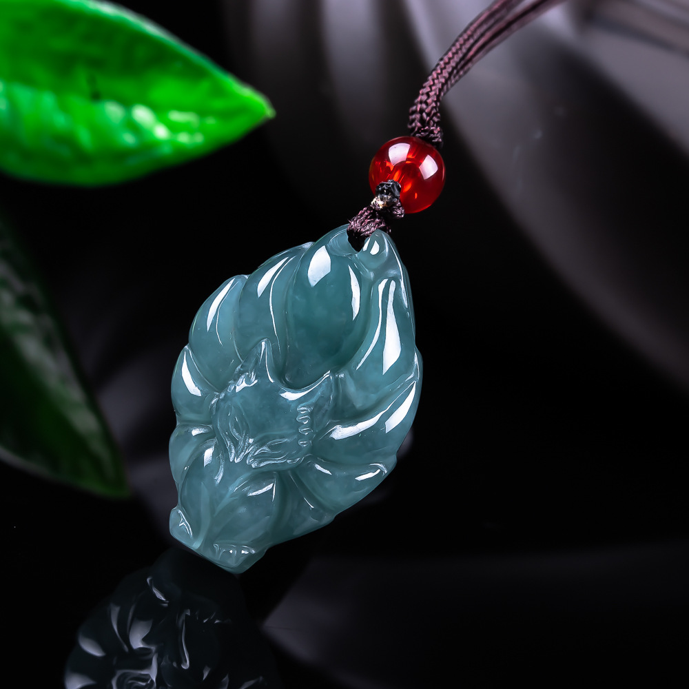 Jewelry & Watches Spółka Z Ograniczoną Odpowiedzialnością Sp Z Oo - Natural Burmese Jadeite Fox Pendant Necklace