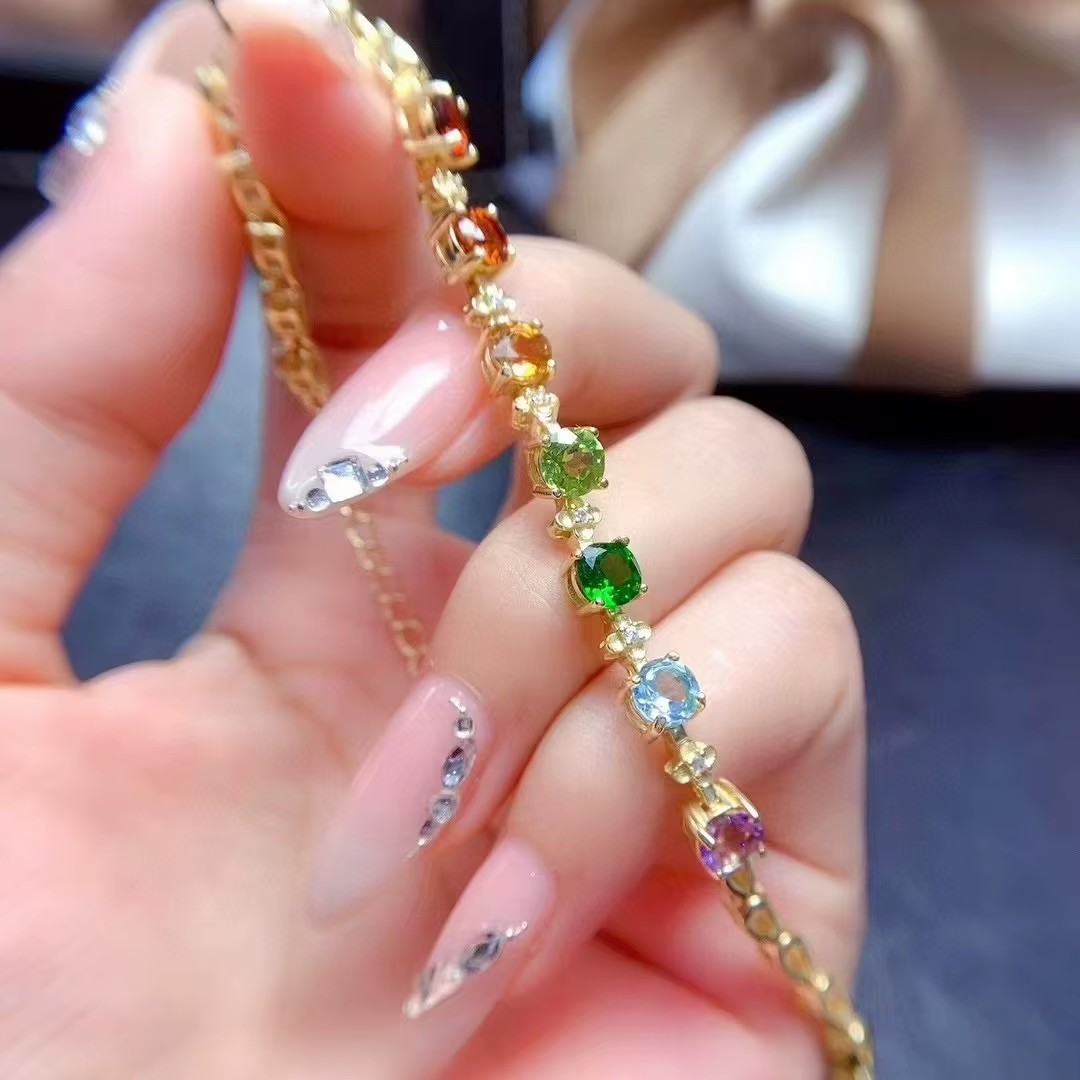 Boutique Jewelry Women's Brace - Al Ain Jewelry & Watches Exhibition 2025 recension och pris