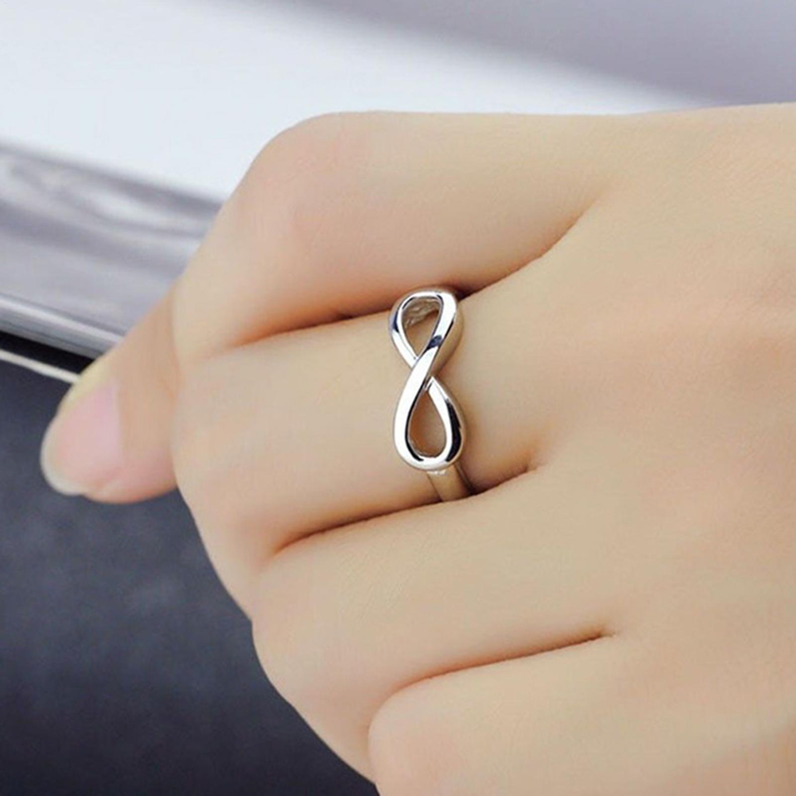 Tiny Infinity Promise Ring Ete - Al Ain Jewelry & Watches Exhibition 2025 recension och pris