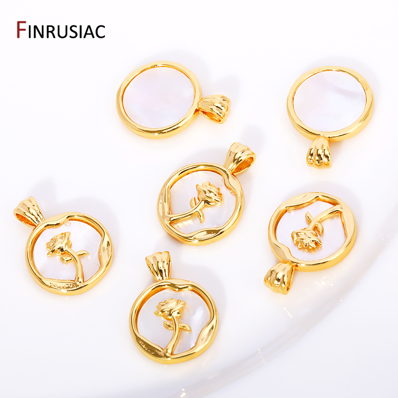High Quality 18K Gold Plated B - Butterfly Pendant Necklace recension och pris