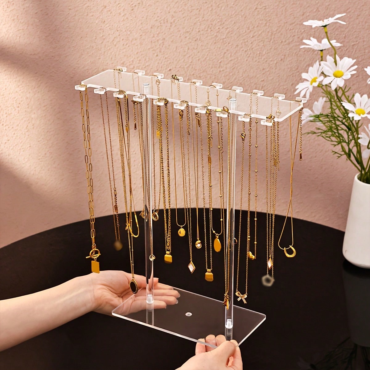 1pc Premium Clear Acrylic Neck - Al Ain Jewelry & Watches Exhibition 2025 recension och pris